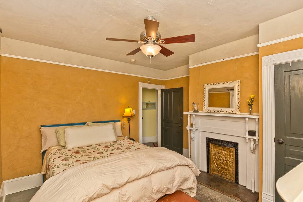 Front Bedroom