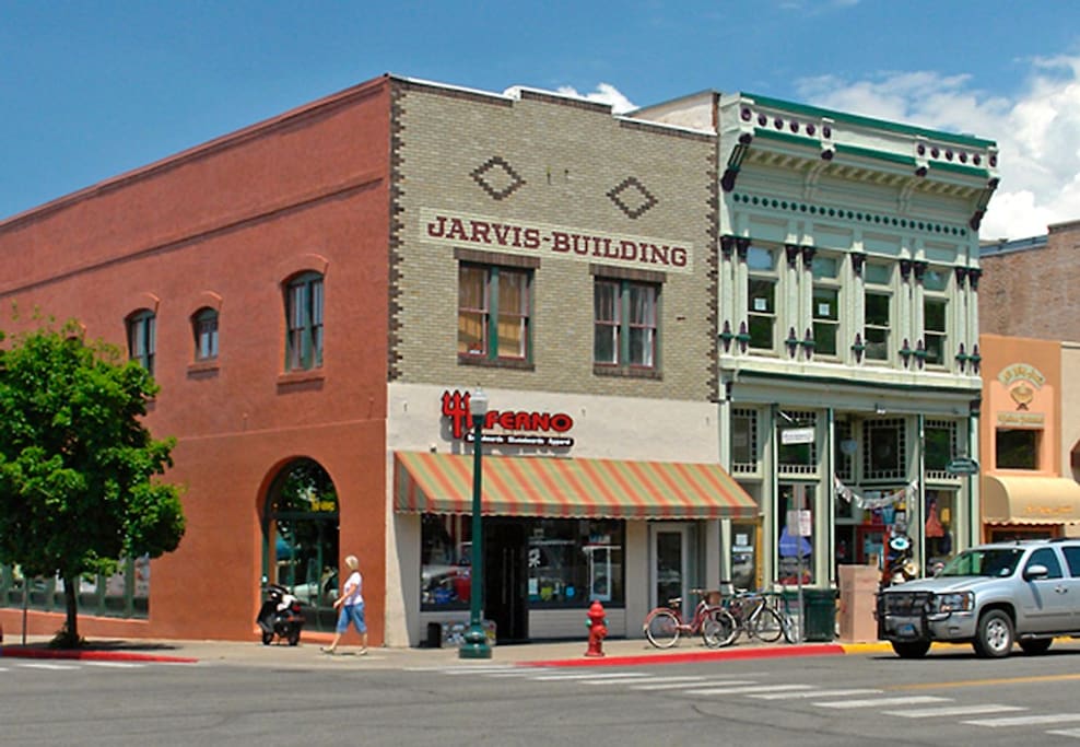 Downtown vacation rental condo on Main Avenue Durango Colorado