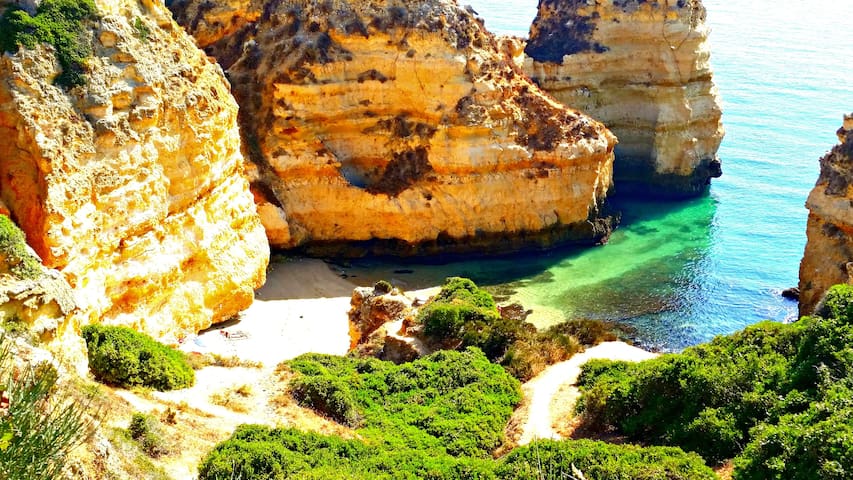 Amazing Sea View, 200mts Beach, 10min Centre, WiFi