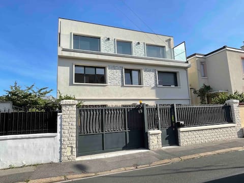 Maison Emily
漂亮的现代别墅，近巴黎市区，近迪斯尼乐园