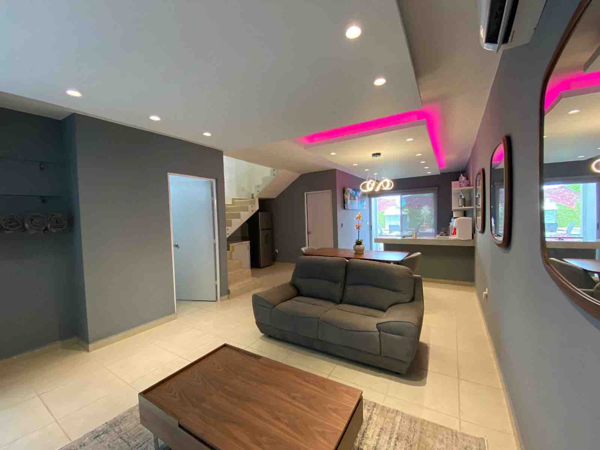 Top performing Airbnb: Modern 4BR Oasis Two Private Pools BBQ &Relaxation in Villas Ii
