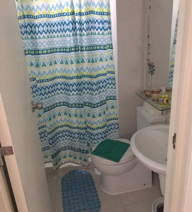 Cr