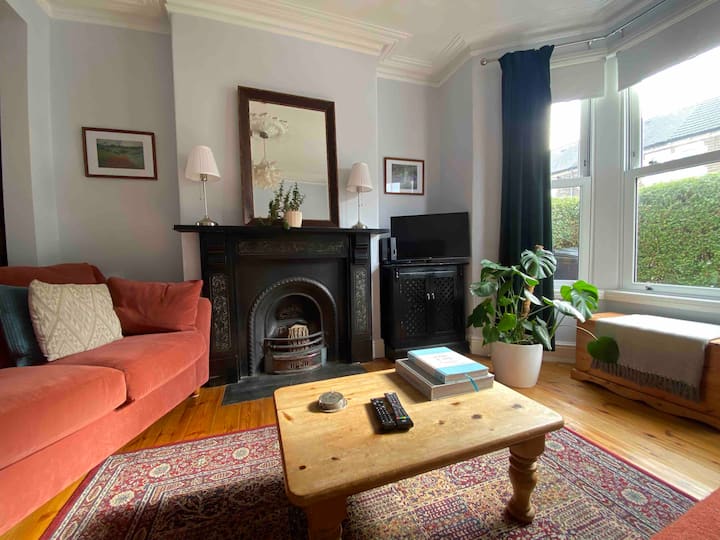 Cardiff - 3 Bed Home From Home - Cardiff