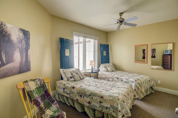 ห้องนอนที่สองขนาดใหญ่