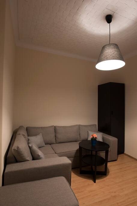 Corner sofa.