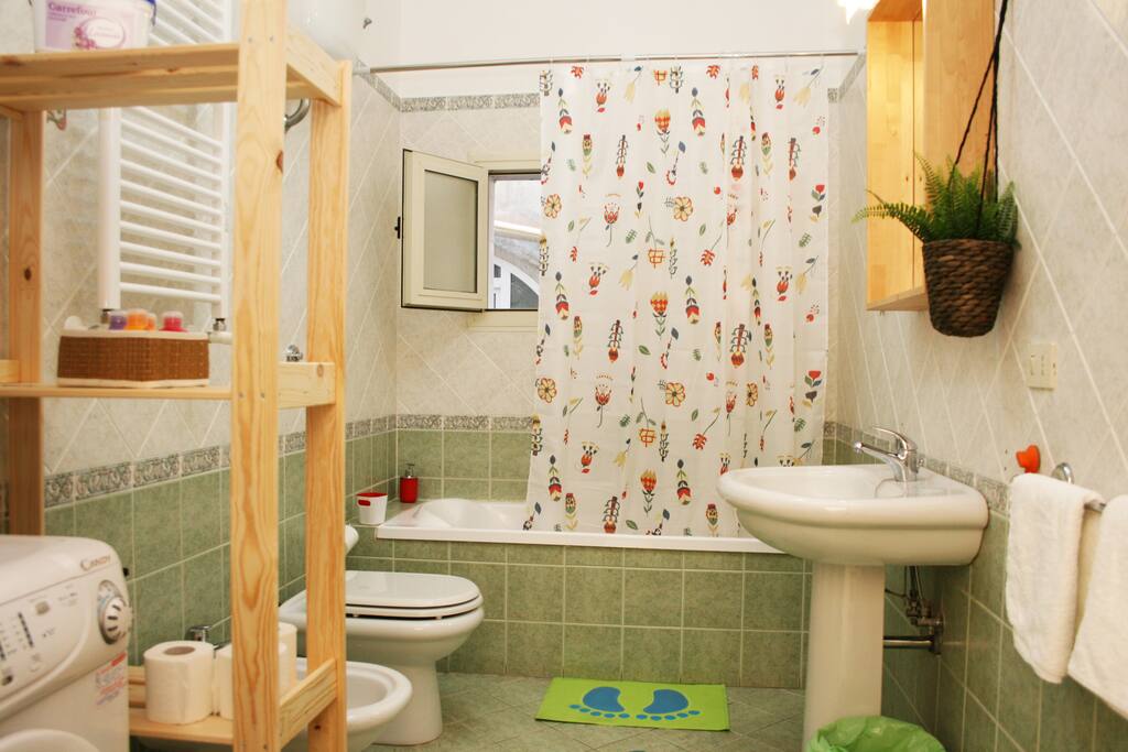casa grechina Apartamentos en alquiler en Napoli, Campania, Italia Dormitorio Napoli ~ casa grechina Apartamentos en alquiler en Napoli, Campania, Italia