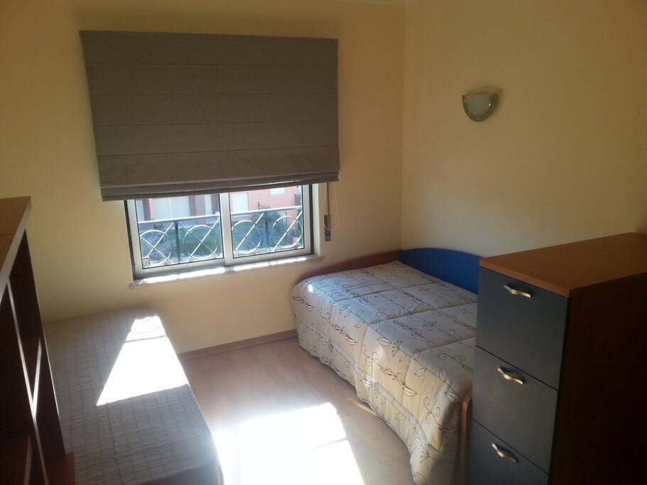 bedroom2