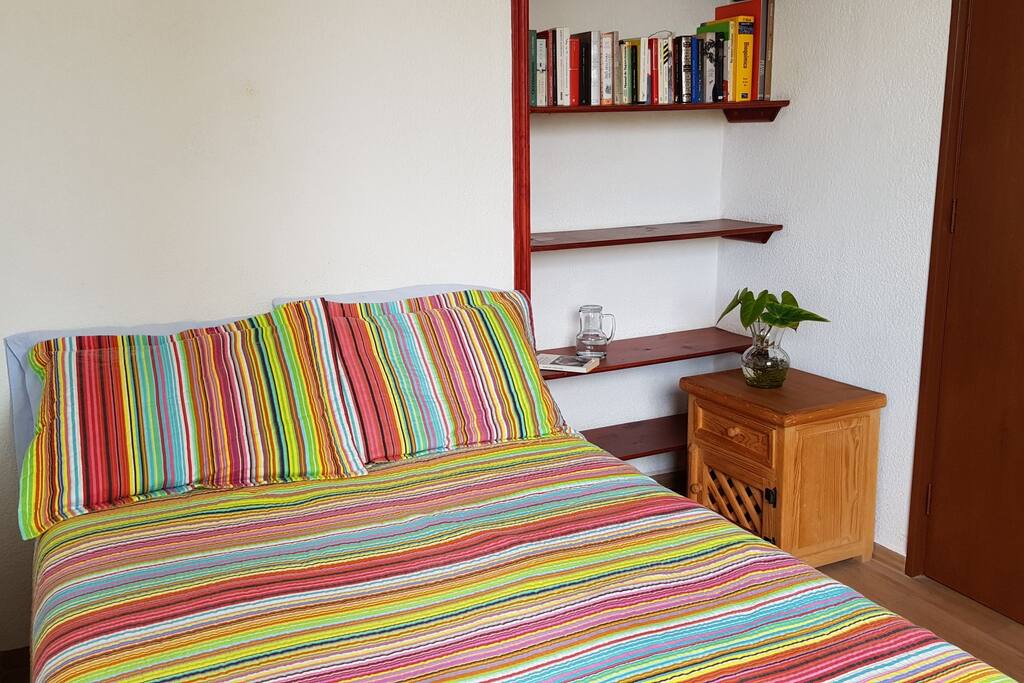 Recamara, cama matrimonial.