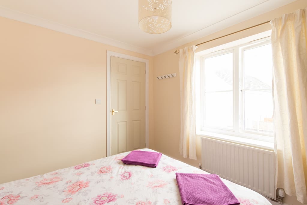 Bedroom 5 - South Facing Double