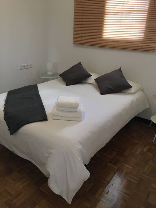 Room "C"