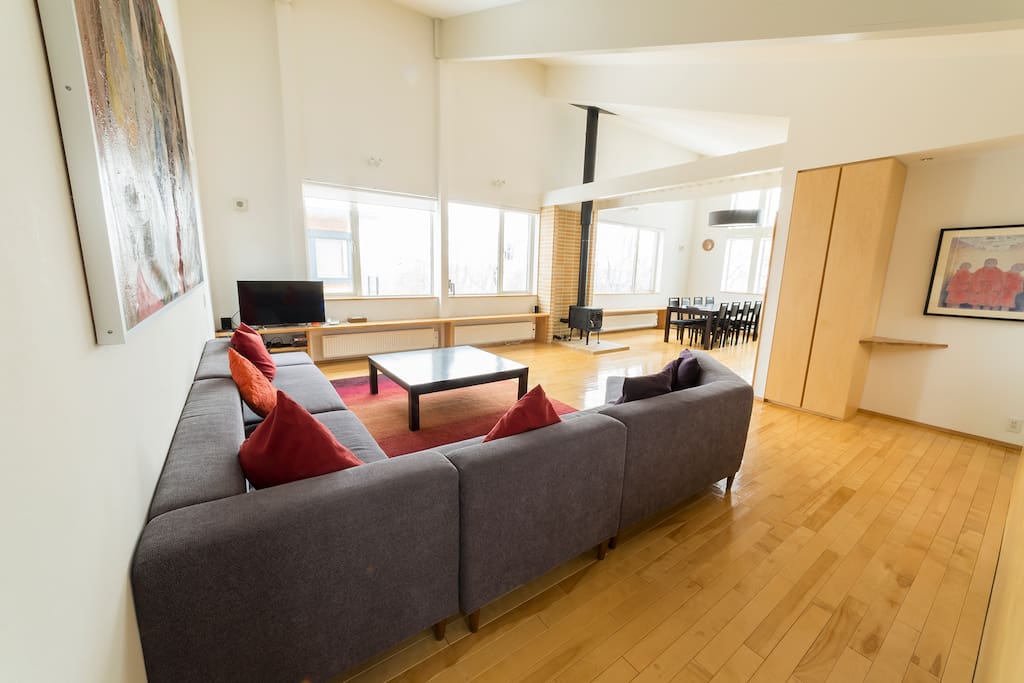 J House 3 Bedroom