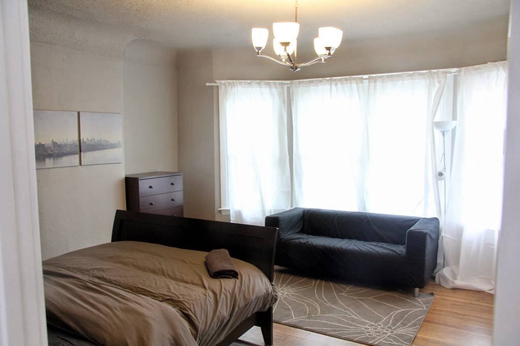 Couch and Dresser included