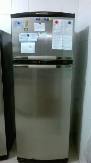 geladeira compartilhada