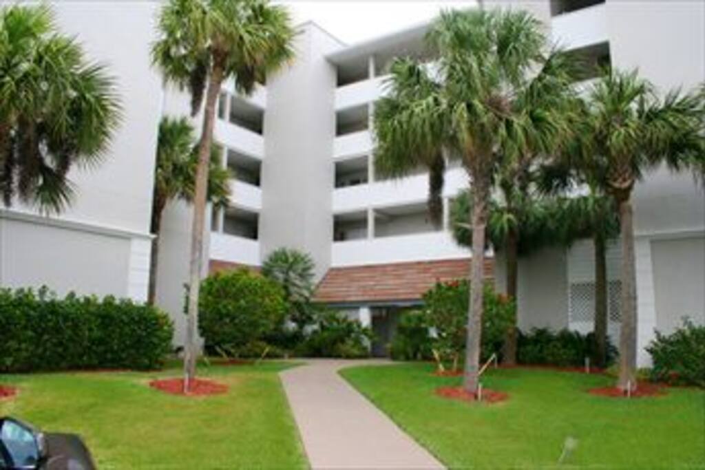 Building entrance