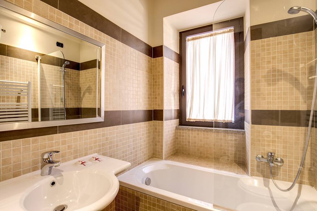 Bagno con la vasca