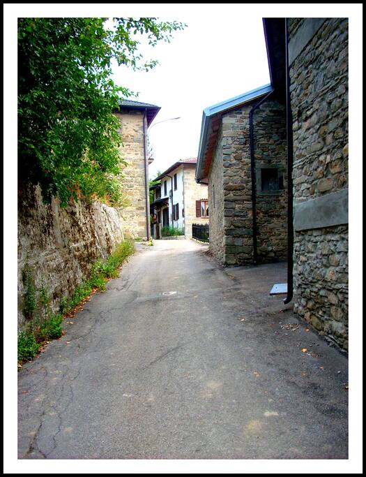 STRADA PER ARRIVARE ALLA VILLETTA
