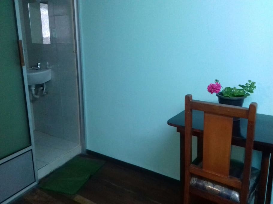 Tungurahua Room