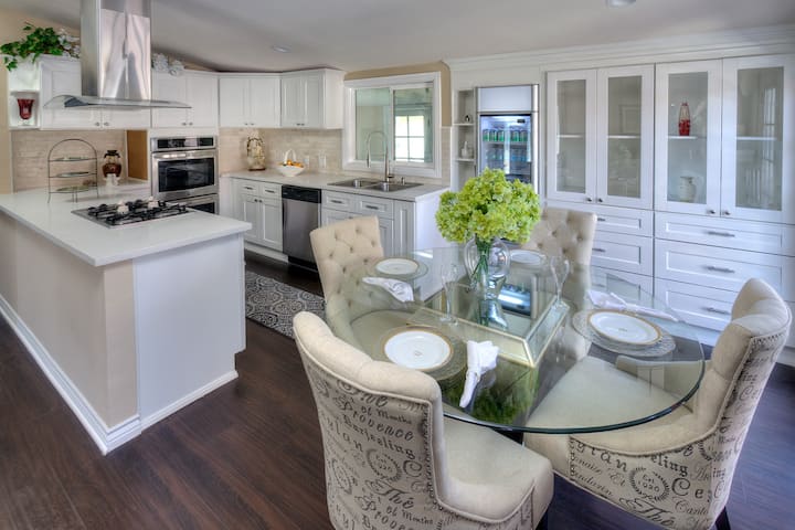 Private 3br Near Disneyland, Fire Pit & Parking - Fullerton, CA