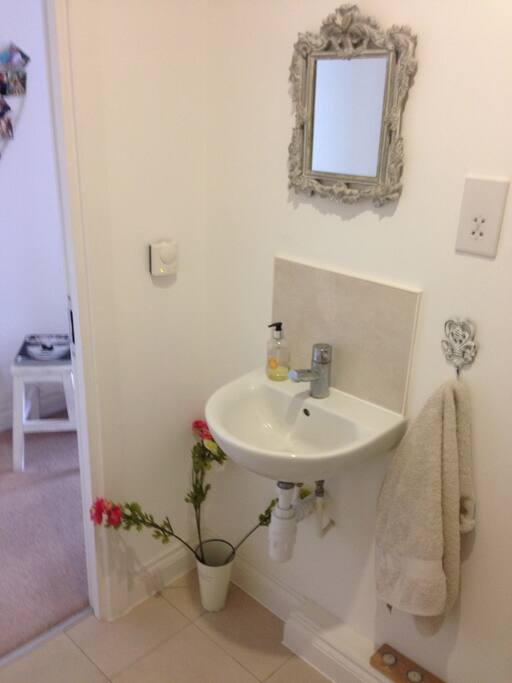 En-suite in Main Bedroom