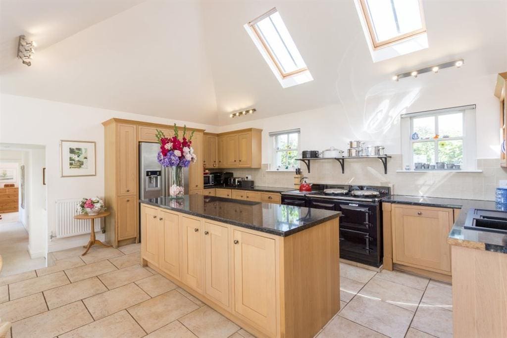Kitchen end
