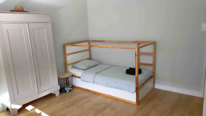 Jednolôžková spálňa 