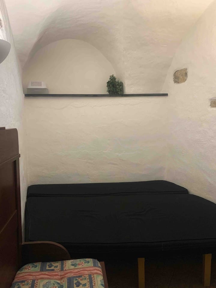 غرفة النوم 2 