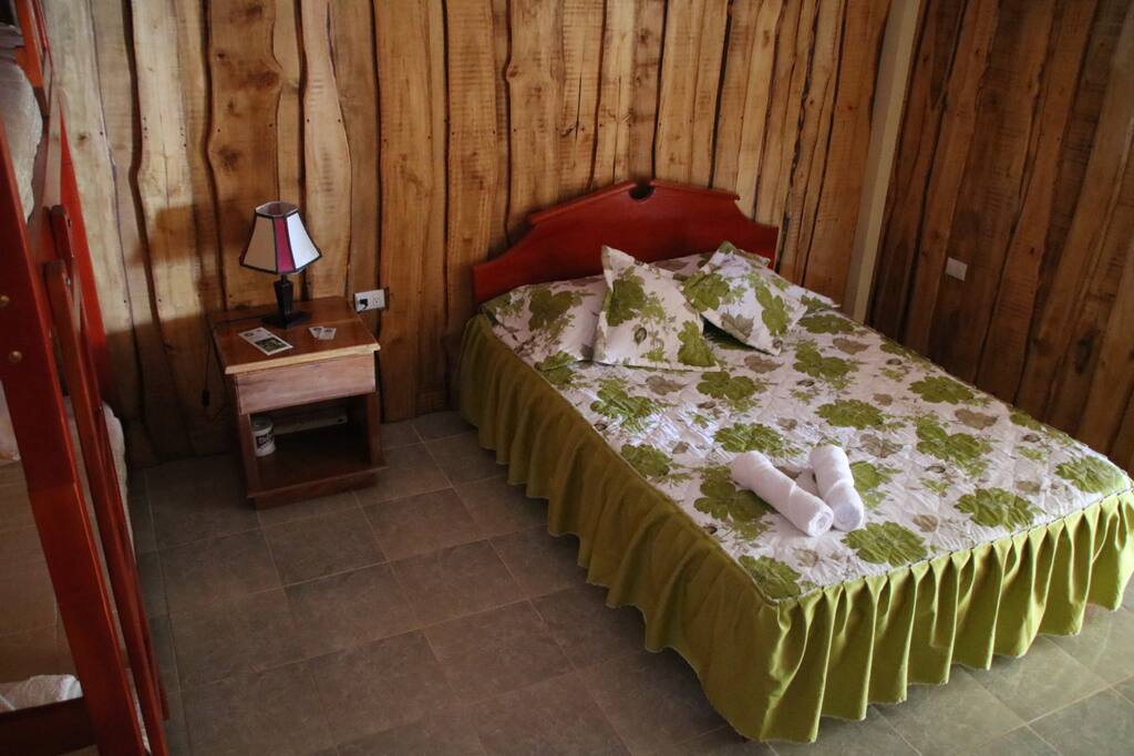 Habitación familiar con baño privado