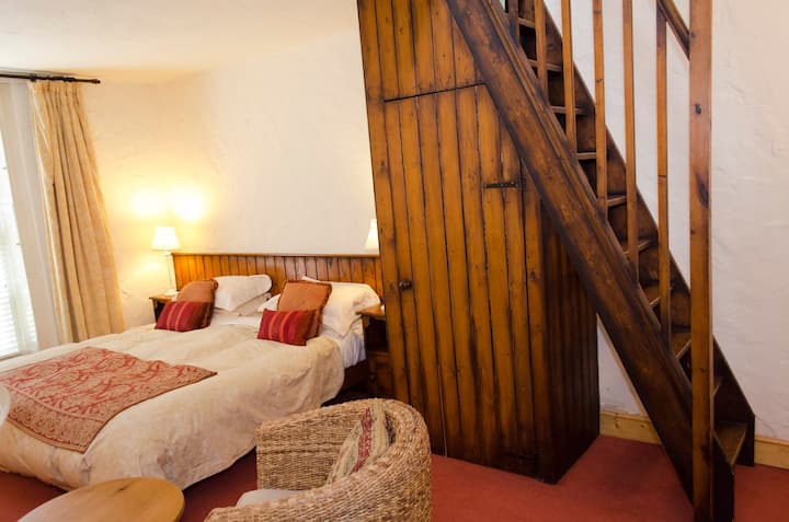 سرير غرفة مزدوجة 3