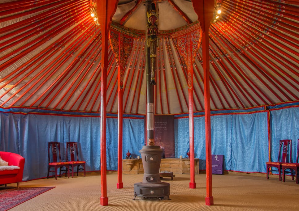binnenkant van de yurt