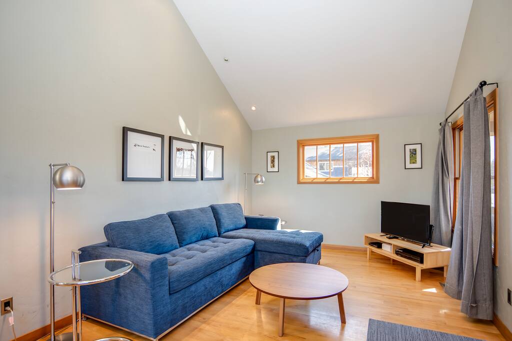 Lucinder historic home in Downtown Bend Houses for Rent in