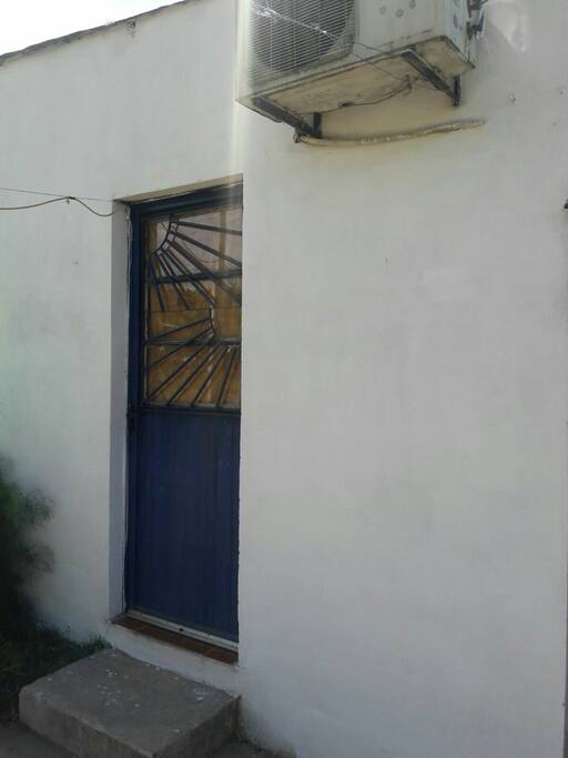 puerta acceso