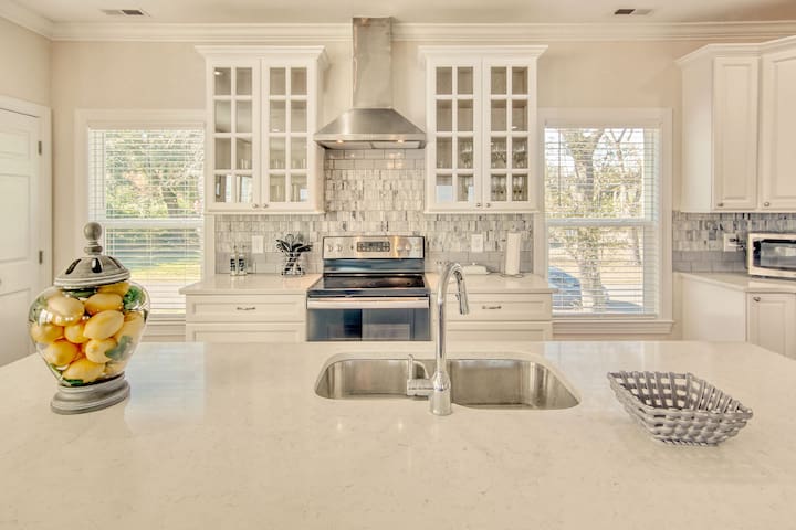 Going Coastal Realty managed Airbnb listing 1