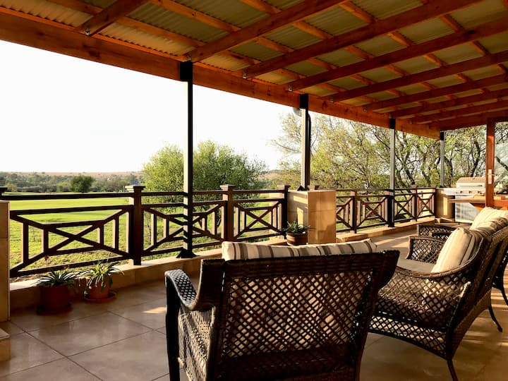 Villa on Fairways Vaal de Gráce Golf Estate Houses for Rent in