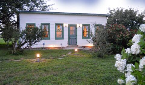 Unique Tiny House Getaway on An Historic Farm