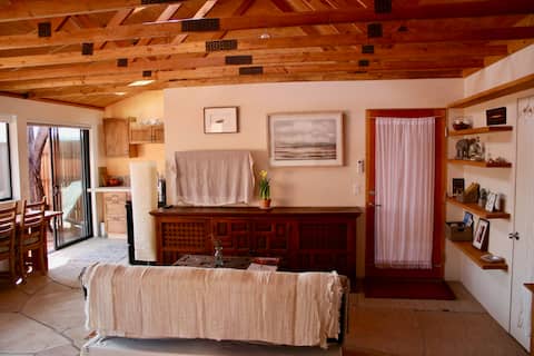 Sunshine Studio. Red Rock Views.