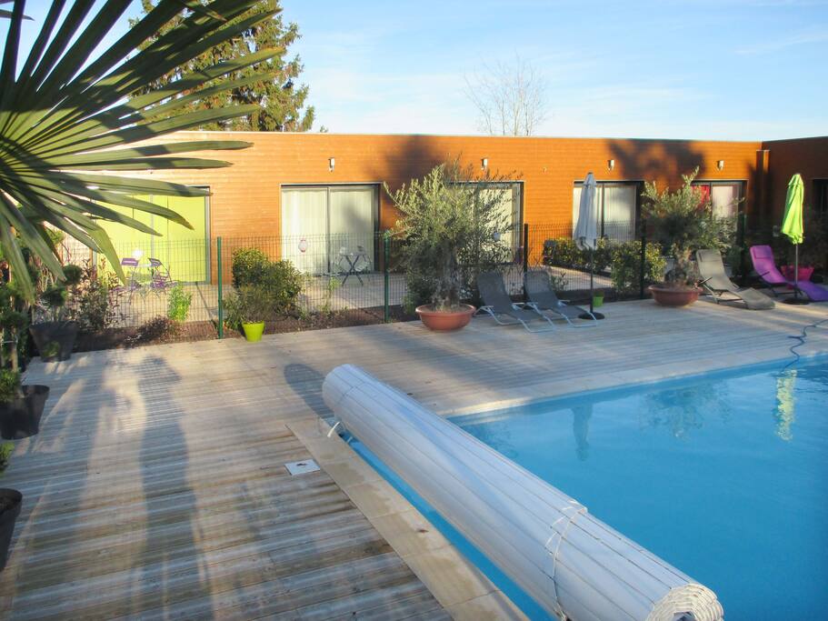 Chambres avec vue sur piscine