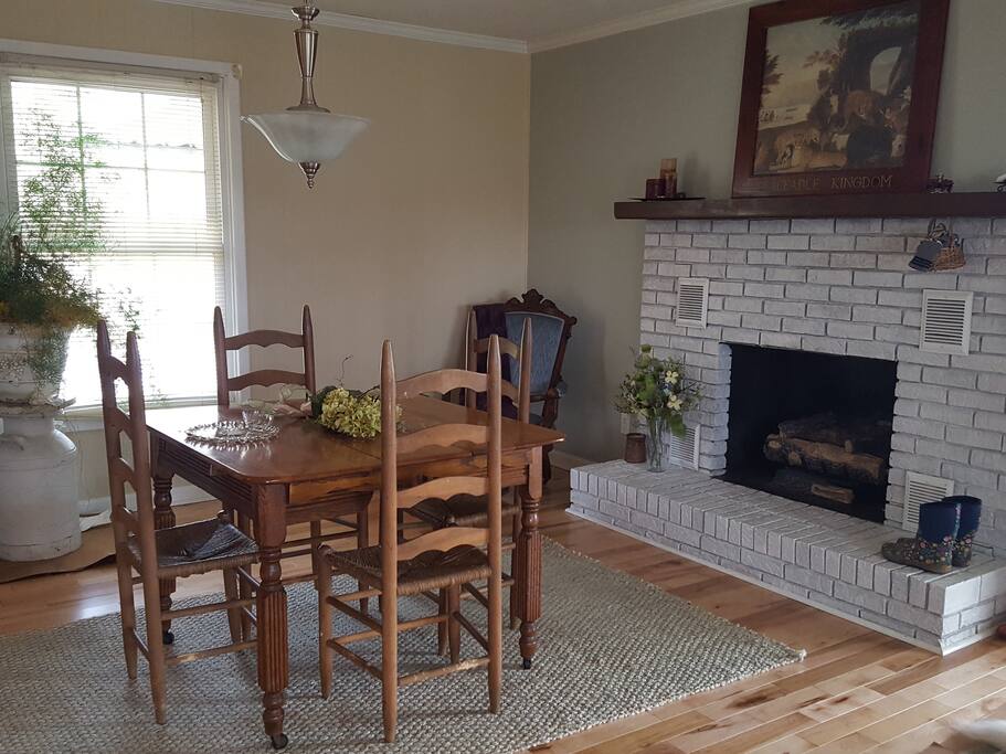 BREAKFAST WITH COZY FIRE