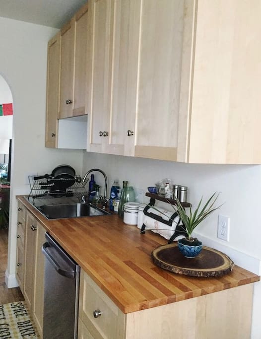 Newly remodeled kitchen with lots of light!