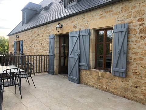 Charming gite with swimming pool