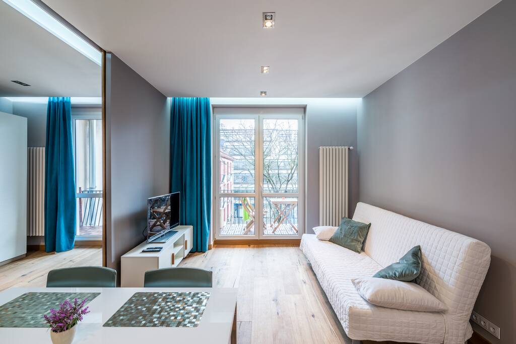 Living room & kitchen