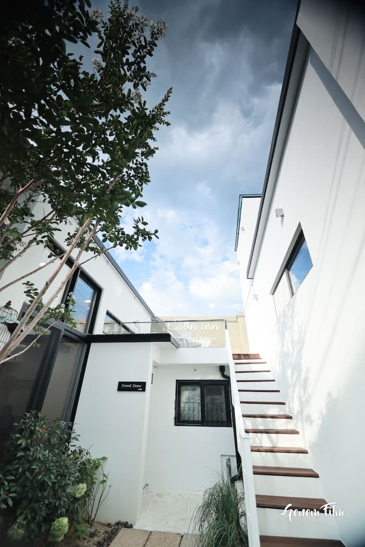 Kamin House Calm inn _Calm Jumak Casas en alquiler en Namwonsi