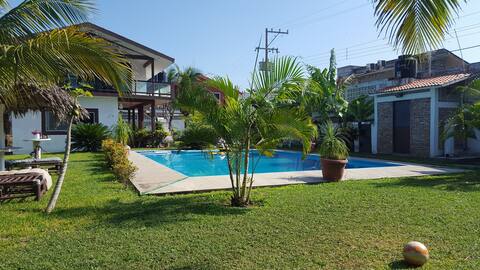 House with pool "Las Iguanas" Playa Chachalacas
