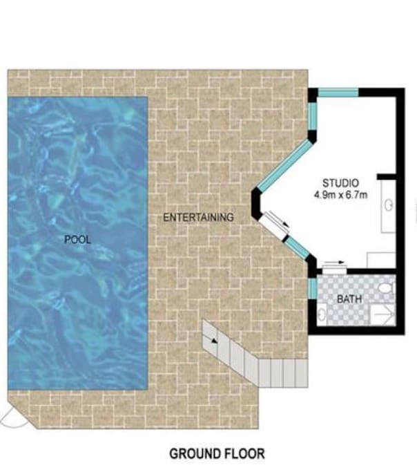 Floor plan~Parking,pool,deck &studio