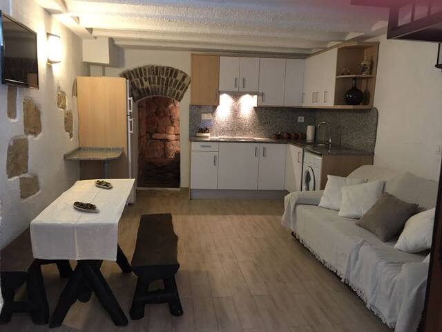 Dúplex Románico en el Casco Antiguo de Tarragona.