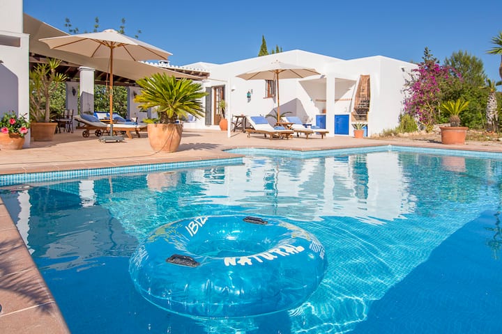 Ibiza Ferienhaus Mit Pool Can Pato Bei Ibiza Stadt Houses For Rent In Santa Eularia Des Riu Balearic Islands Spain