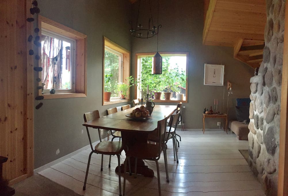 Dining area with fire place in the kitchen.