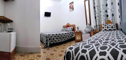 Casa "Los Amilcar". Centro Hab. Hab  2. WIFI 24 h.