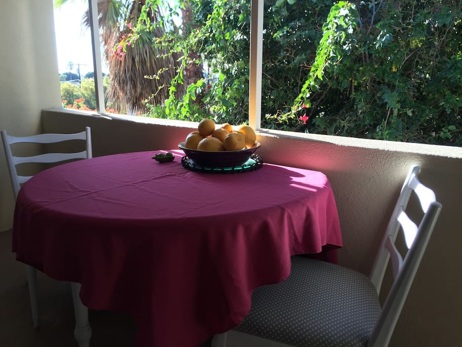 Enjoy breakfast on the balcony or work here on your laptop.