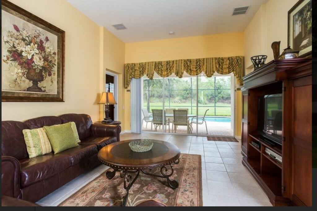 living room.JPG
