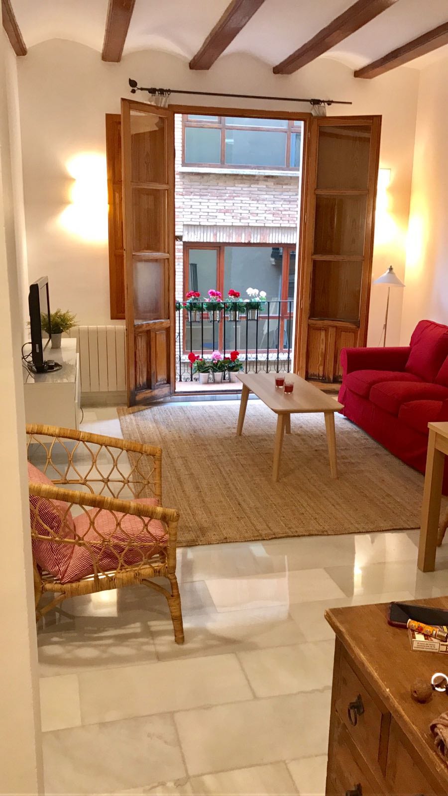 Top Airbnb: Nice apartment in the historic center of Valencia in Ciutat Vella